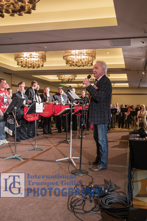 Doc Severinsen addresses the World Record trumpet ensemble